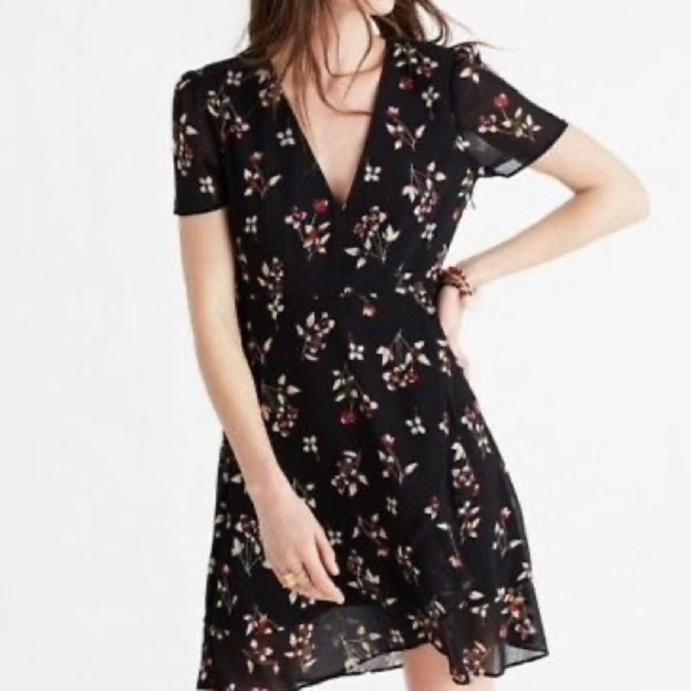 Madewell Posy Floral Ruffle Dress size 6, worn once